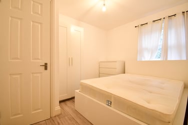 5 bed house, Lockesfield Place, Isle of Dogs, London, E143AH - Image 10