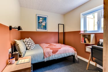 8 bed house, Bodiam Avenue, Woodingdean, Brighton, BN24LQ - Image 2