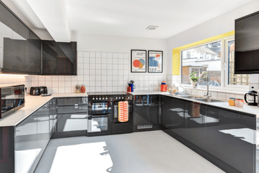 8 bed house, Barcombe Road, Coldean, Brighton, BN19JR - Image 2