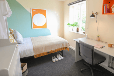 7 bed house, Park Road, Coldean, Brighton, BN19AA - Image 1