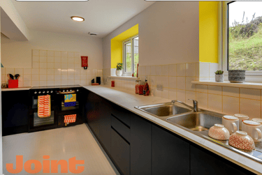 8 bed house, Selham Close, Coldean, Brighton, BN19EH - Image 1
