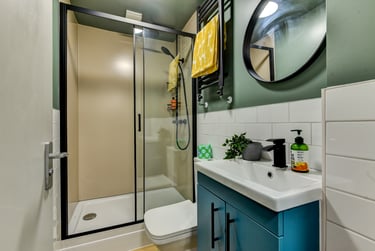 1 bed house, Cranmore Place, Odd Down, Bath, BA22UP - Image 1