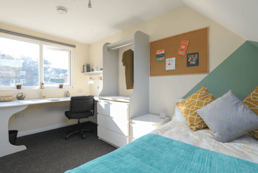 1 bed house, Colbourne Avenue, Moulsecoomb, Brighton, BN24GE - Image 1