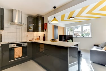 1 bed house, Poolemead Road, Twerton, Bath, BA21QP - Image 1