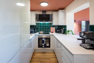 6 bed house, Sheridan Road, Twerton, Bath, BA21RA - Image 2