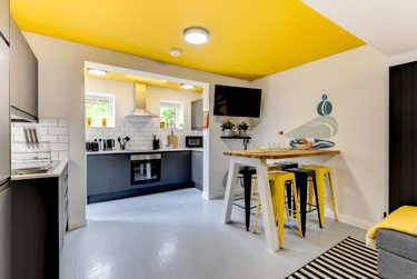6 bed house, Freeview Road, Twerton, Bath, BA21DT - Image 2