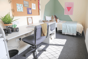 1 bed house, Halland Road, Coldean, Brighton, BN24PG - Image 2