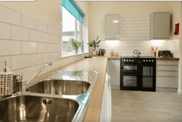 7 bed house, Park Rad, Coldean, Brighton, BN19AA - Image 2