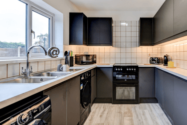 6 bed house, Downman Road, Ashley Down, Bristol, BS79TZ - Image 2