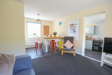 1 bed house, Park Road, Coldean, Brighton, BN19AA - Image 2