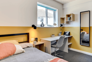 6 bed house, Landseer Avenue, Lockleaze, Bristol, BS79YR - Image 3