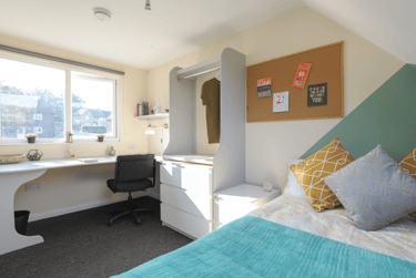 9 bed house, Colbourne Avenue, Moulsecoomb, Brighton, BN24GE - Image 5