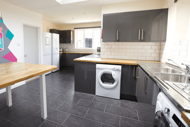 6 bed house, Hillside, Moulsecoomb, Brighton, BN24TF - Image 5