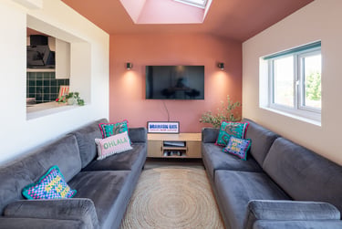 6 bed house, Sheridan Road, Twerton, Bath, BA21RA - Image 1