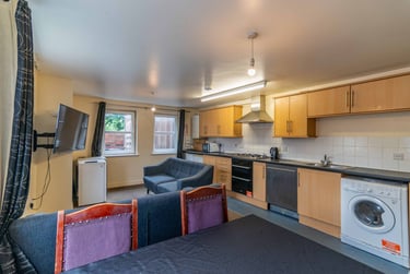 6 bed flat, Haxby Road, The Groves, York, YO318JS - Image 3