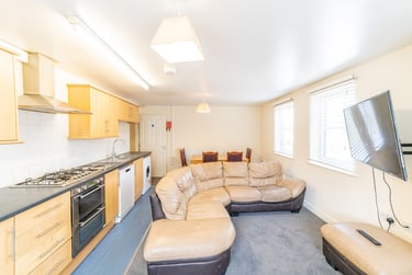 6 bed flat, Haxby Road, The Groves, York, YO318JS - Image 3