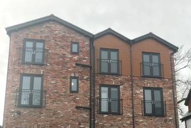 2 bed flat, Egerton Road, Fallowfield, Manchester, M146XY - Image 1