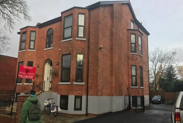 2 bed flat, Egerton Road, Fallowfield, Manchester, M146XY - Image 1
