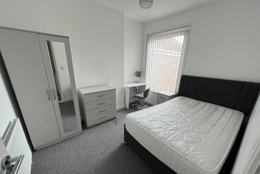 4 bed house, Baglan Street, Port Tennant, Swansea, SA18JZ - Image 5