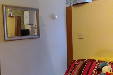 1 bed studio, Newsome Road, Primrose Hill, Huddersfield, HD46NY - Image 11