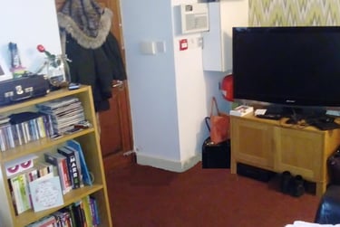 1 bed studio, Newsome Road, Primrose Hill, Huddersfield, HD46NY - Image 8