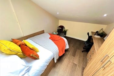 1 bed flat, Whipcord Lane, City Centre, Chester, CH14GD - Image 2