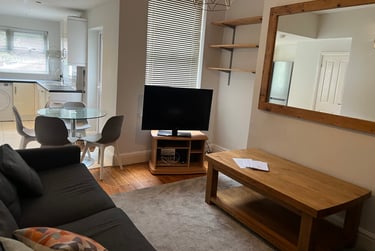 5 bed house, Rippingham Road, Withington, Manchester, M203EX - Image 2