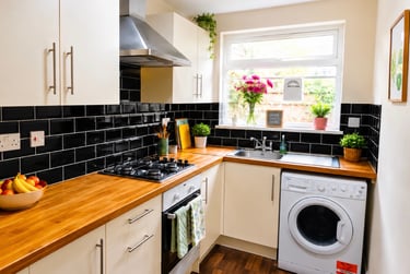 5 bed house, Heald Grove, Rusholme, Manchester, M144PE - Image 1