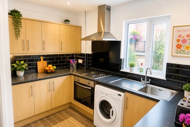 5 bed house, Grandale Street, Rusholme, Manchester, M145WG - Image 2