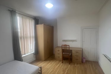 5 bed house, Claremont Road, Victoria Park, Manchester, M145WU - Image 3