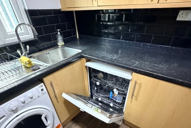 5 bed house, Grandale Street, Rusholme, Manchester, M145WG - Image 3
