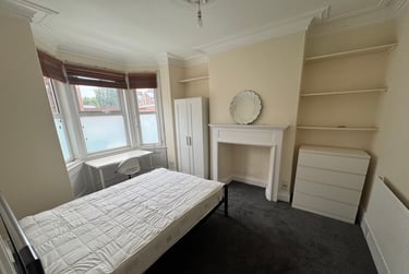 6 bed house, Eldon Street, The Groves, York, YO317NE - Image 1