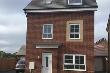 5 bed house, Brambling Avenue, Canley, Coventry, CV48NH - Image 1