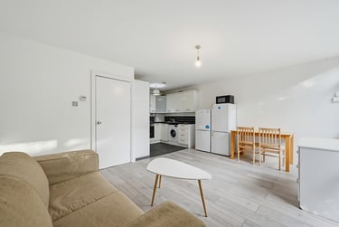 4 bed flat, Yelverton Road, Battersea, London, SW113SW - Image 3