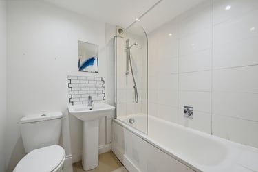 4 bed flat, Yelverton Road, Battersea, London, SW113SW - Image 6