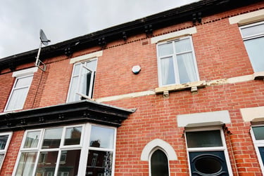 4 bed house, Deyne Avenue, Rusholme, Manchester, M145SY - Image 2
