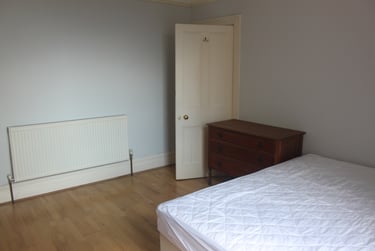 5 bed house, Wellington Hill, Horfield, Bristol, BS78SR - Image 2