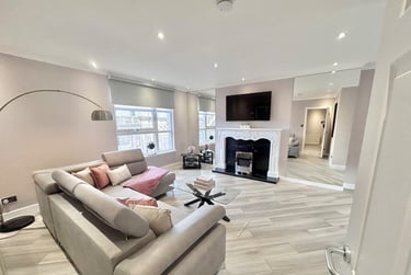 3 bed flat, Crown Street, City Centre, Aberdeen, AB116AY - Image 2