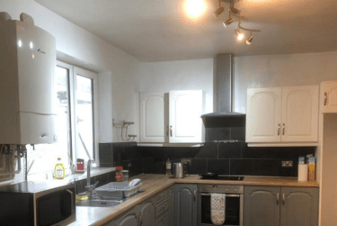 3 bed house, Danygraig Road, St Thomas, Swansea, SA18LZ - Image 4