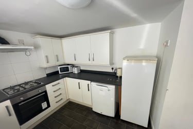 4 bed house, Nelson Street, Greenbank, Plymouth, PL48ND - Image 11