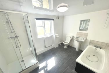 4 bed house, Nelson Street, Greenbank, Plymouth, PL48ND - Image 3