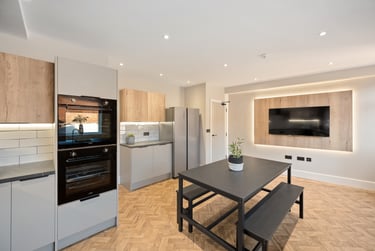 6 bed house, Wild Street, Darley, Derby, DE11GN - Image 1