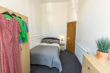 3 bed flat, Park Drive, Edgerton, Huddersfield, HD14EB - Image 4