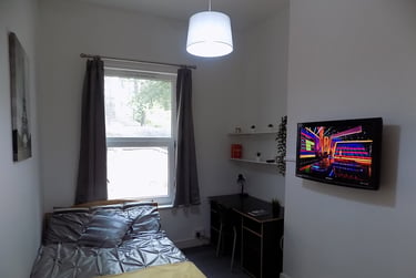 4 bed house, Cheviot street, Near university, Preston, PR18UE - Image 2