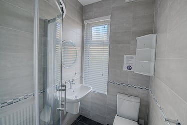 5 bed house, Hathersage road, Victoria park, Manchester, M130EJ - Image 12