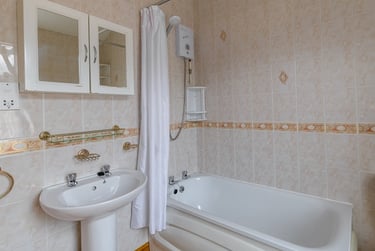3 bed house, Denham street, Victoria park, Manchester, M130FJ - Image 13