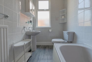 7 bed house, Argyle Avenue, Victoria park, Manchester, M145PX - Image 14