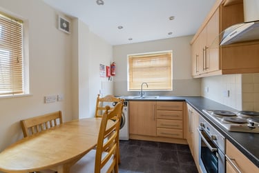 3 bed house, Denham street, Victoria park, Manchester, M130FJ - Image 10