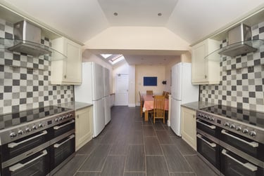 11 bed house, Dickenson Road, Rusholme, Manchester, M145HT - Image 13
