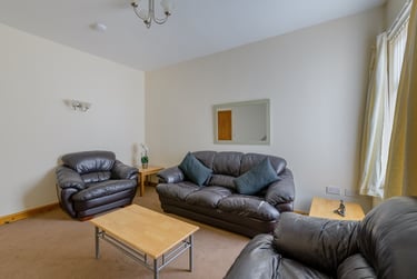 3 bed house, Denham street, Victoria park, Manchester, M130FJ - Image 2